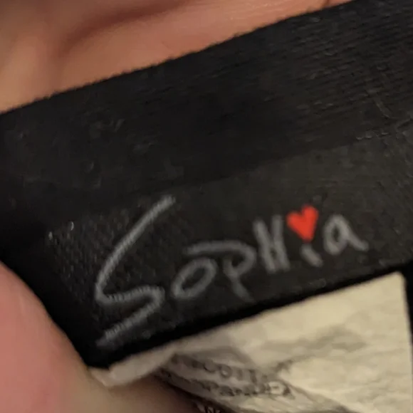 Black Top Size Small - Picture 6 of 6